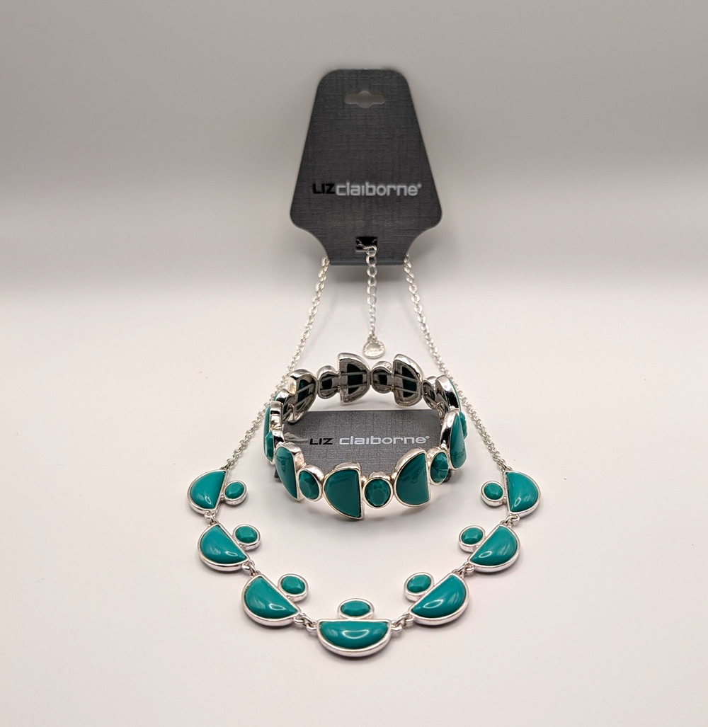 Liz Claiborne Teal Turquoise Silver Tone Necklace Bracelet Set